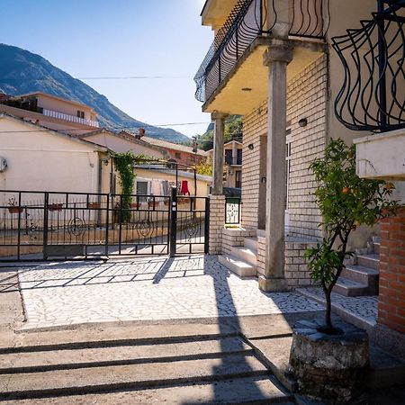 Bugi Apartment Kotor Ngoại thất bức ảnh