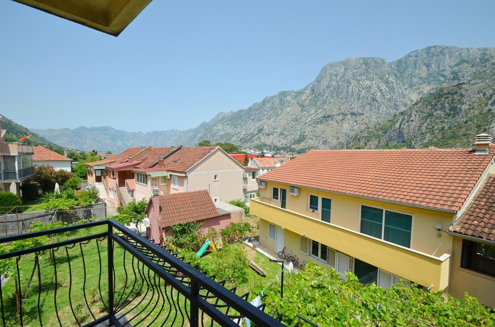 Bugi Apartment Kotor Ngoại thất bức ảnh