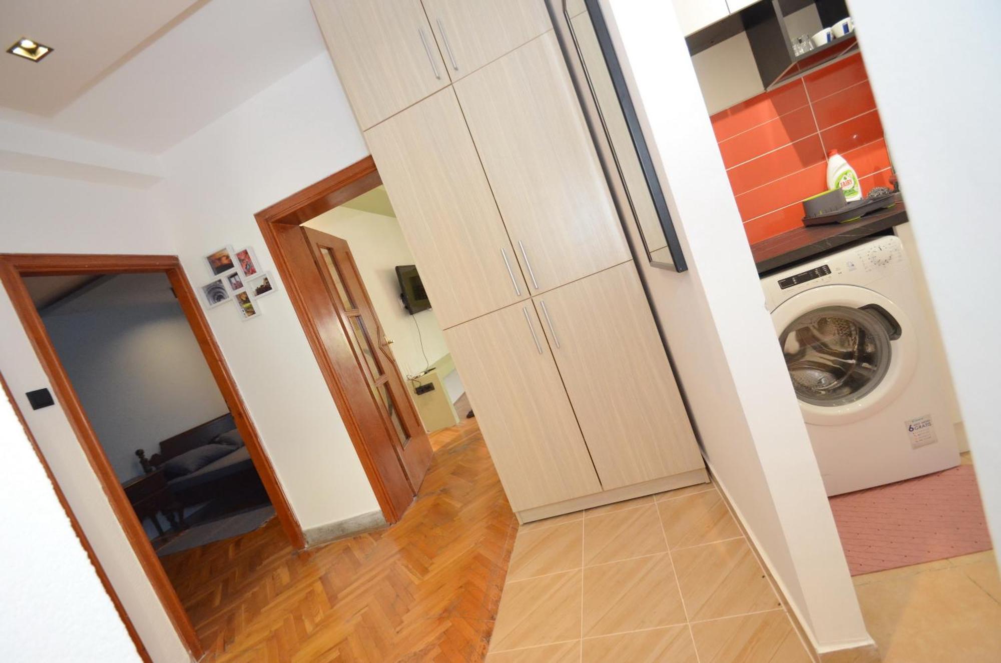 Bugi Apartment Kotor Phòng bức ảnh