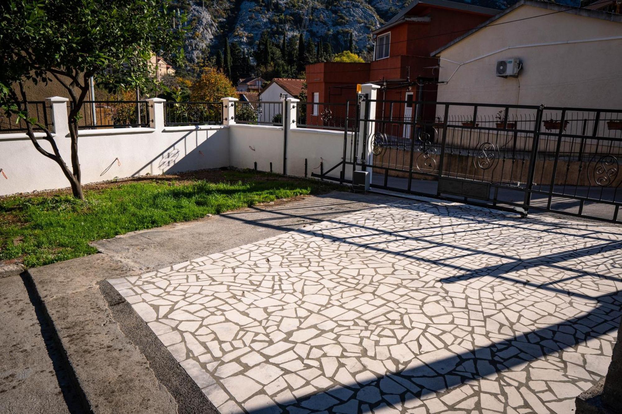 Bugi Apartment Kotor Ngoại thất bức ảnh