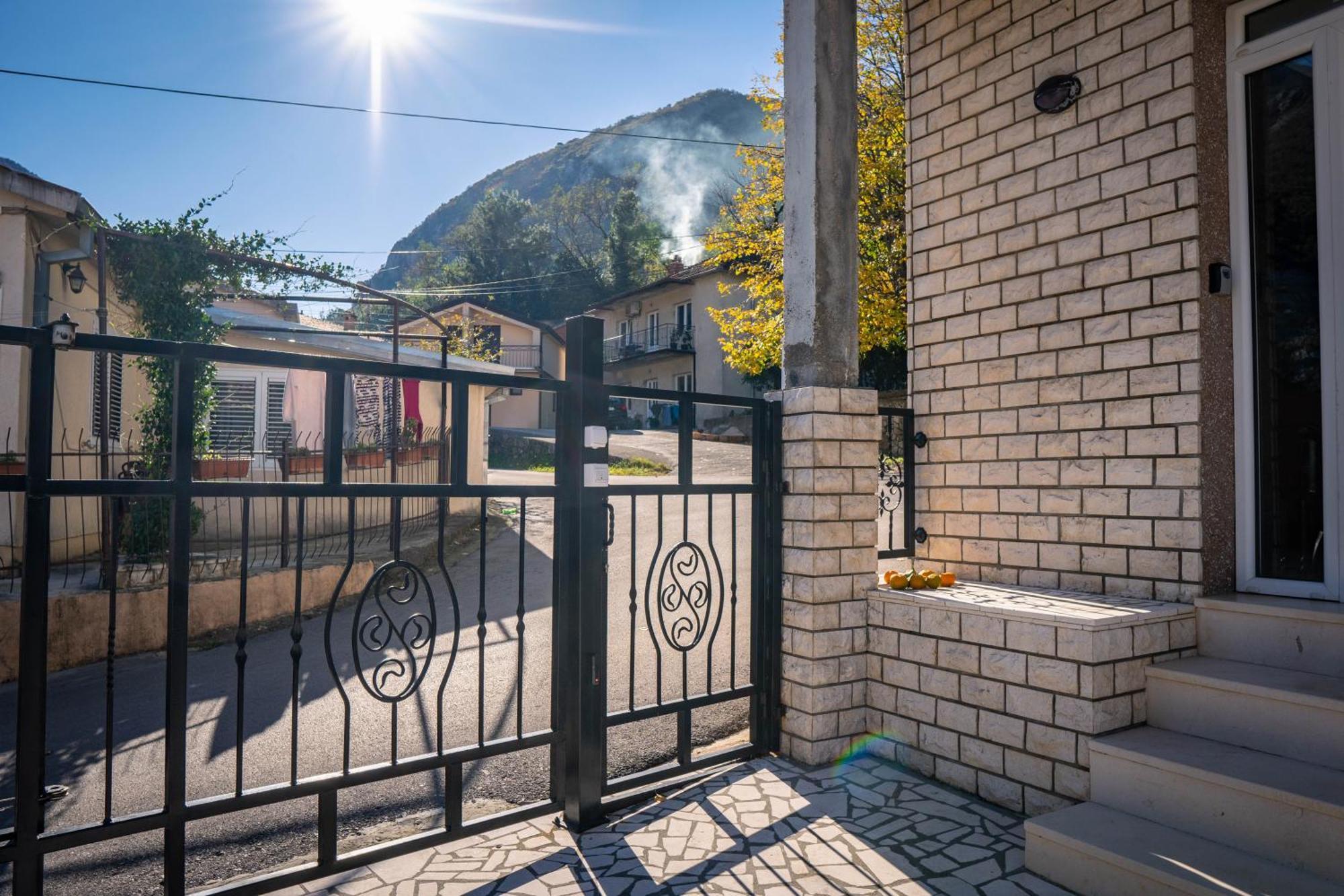 Bugi Apartment Kotor Ngoại thất bức ảnh